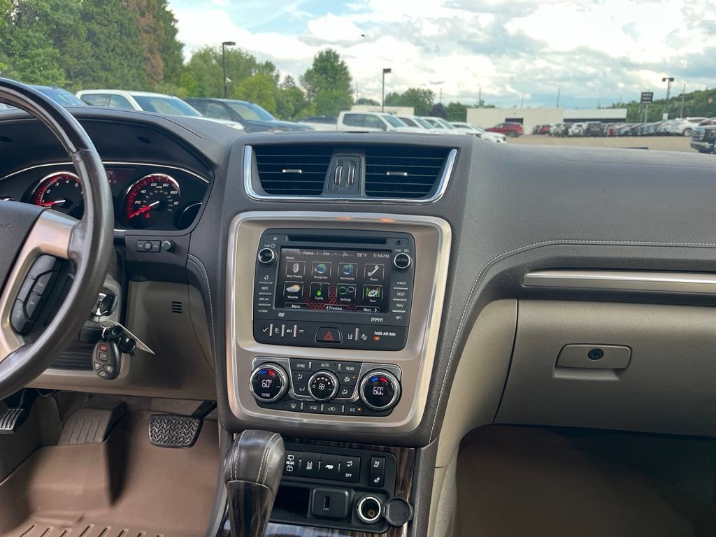 Used 2016 WHITE FROST TRICOAT GMC Denali image 24