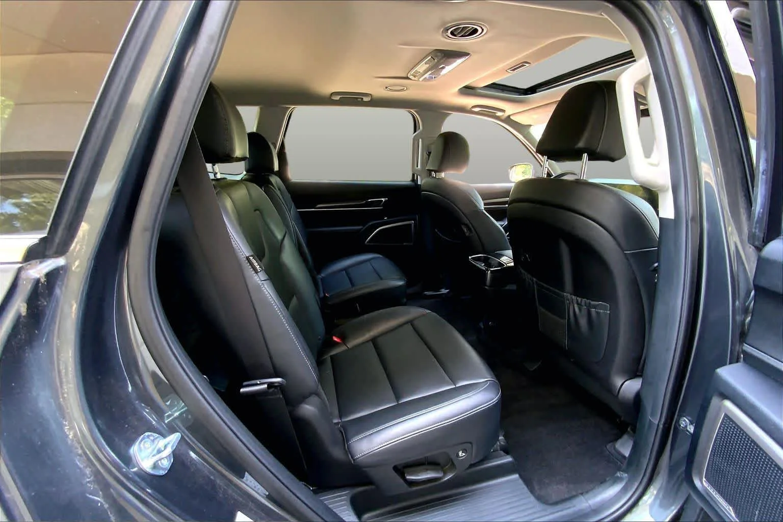 Used 2024 Gravity Gray Kia S image 19