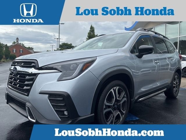 2024 Subaru Ascent Touring's photo