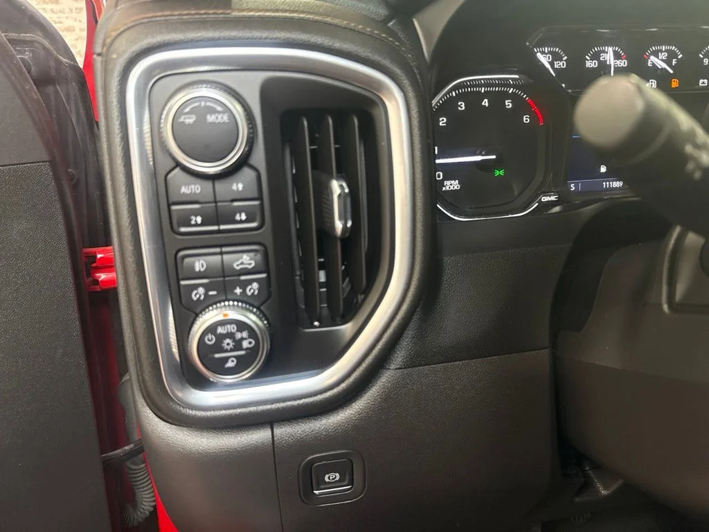 Used 2021 Red GMC AT4 image 23