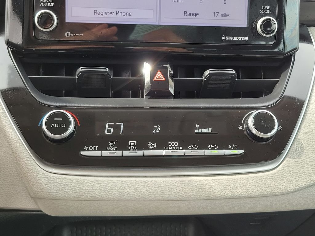 2022 Toyota Corolla LE - Photo 20