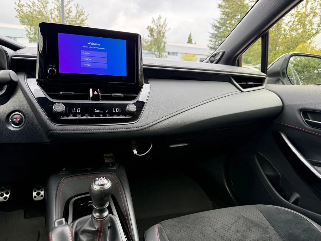 Certified Used 2025 Ice Toyota Premium Plus image 25