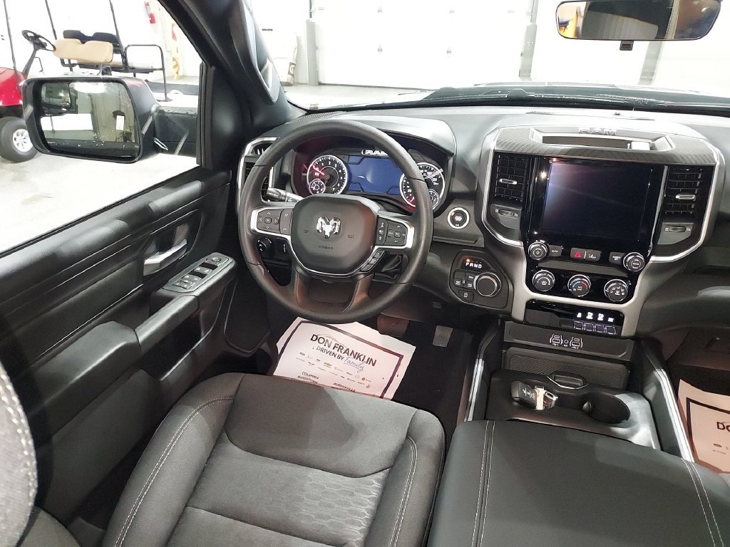 New 2026 Diamond Black Crystal Pearl-Coat Exterior Paint RAM Express image 16