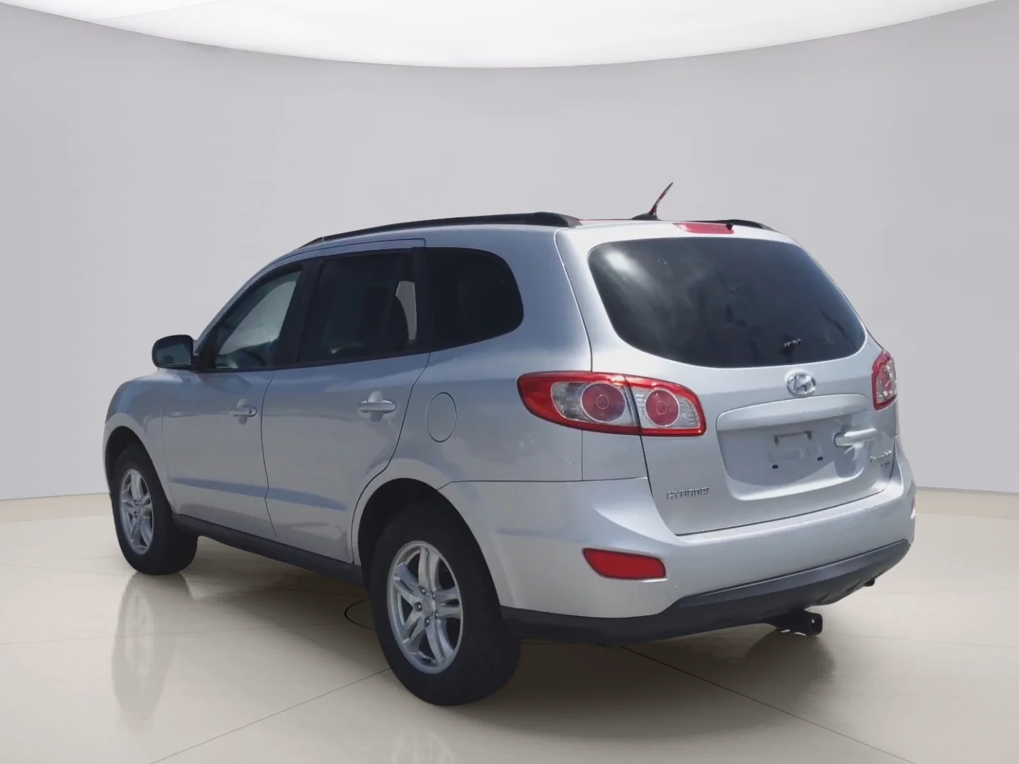 Used 2011 Gray Hyundai GLS image 7