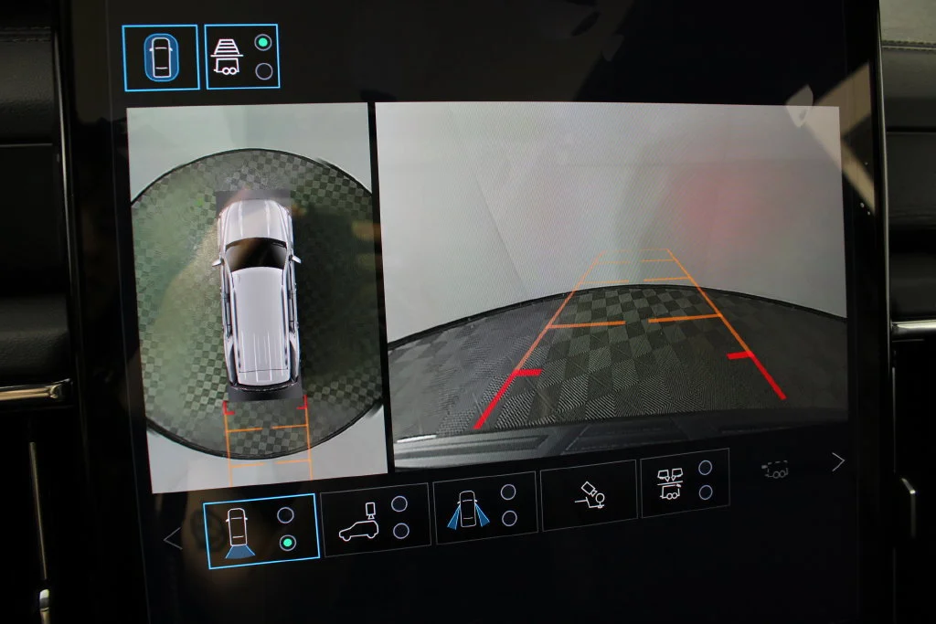 2026 GMC Yukon Denali - Photo 34