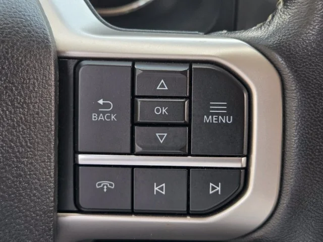 Used 2024 Silver Ford XLT image 26