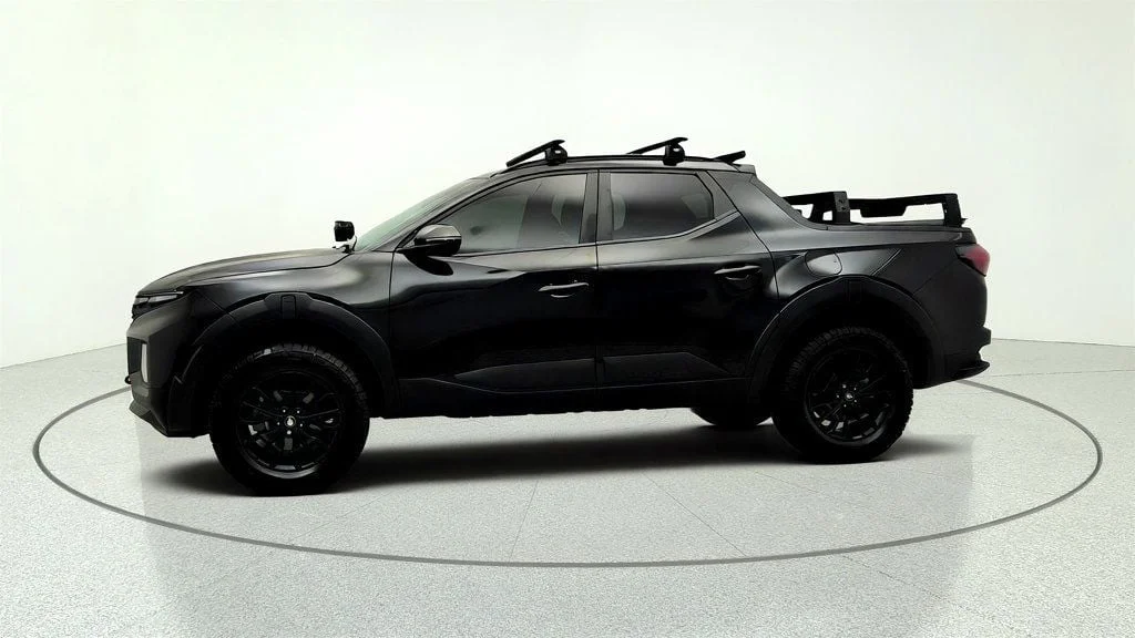 Used 2024 Phantom Black Hyundai SEL AWD image 8