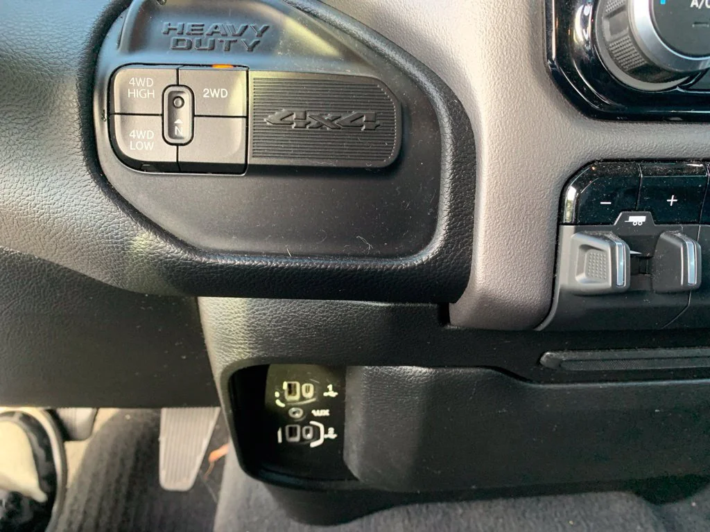 Used 2019 Diamond Black Crystal Pearlcoat Ram Big Horn image 24
