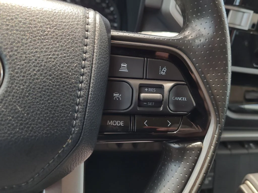 Used 2023 Silver Toyota SR5 image 27