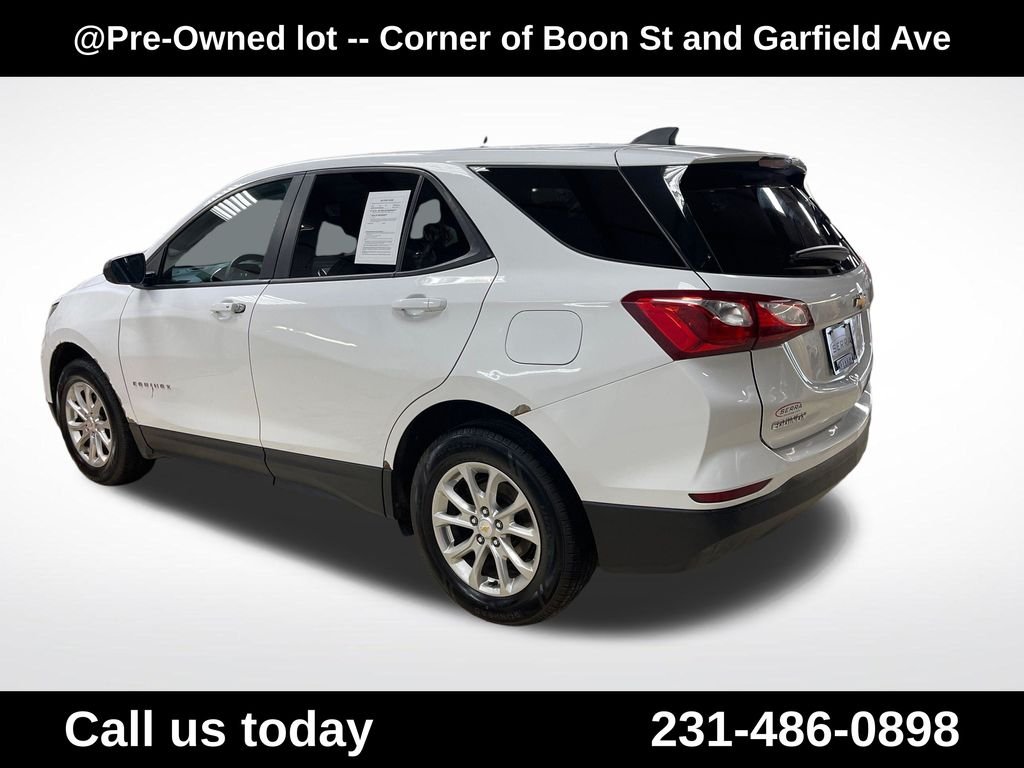 Used 2020  Chevrolet LS image 3