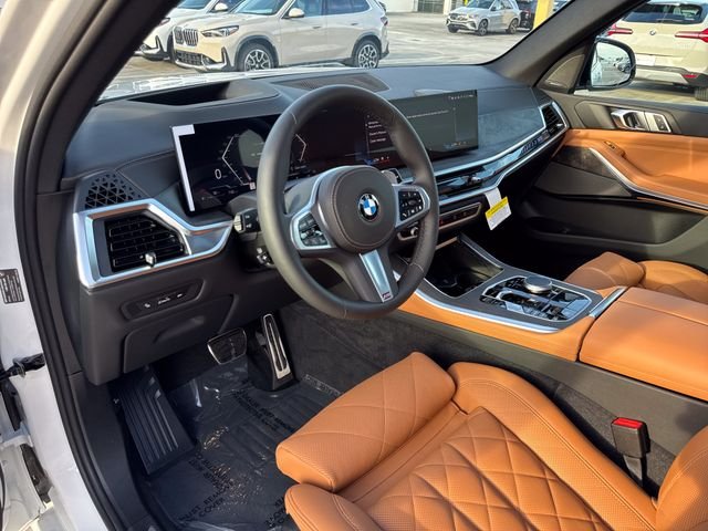 New 2026 Mineral White Metallic BMW sDrive40i image 15