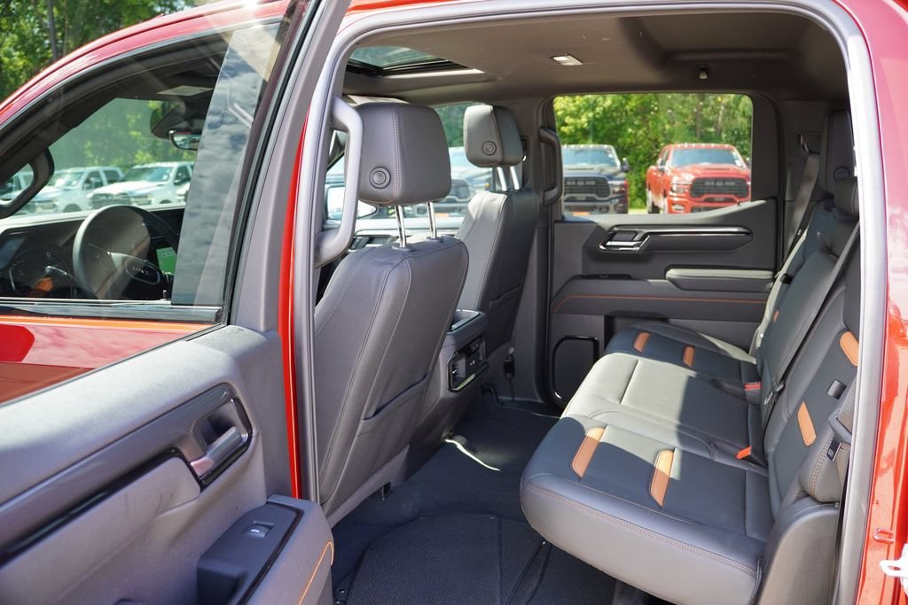 2026 GMC Sierra 1500 AT4 - Photo 18