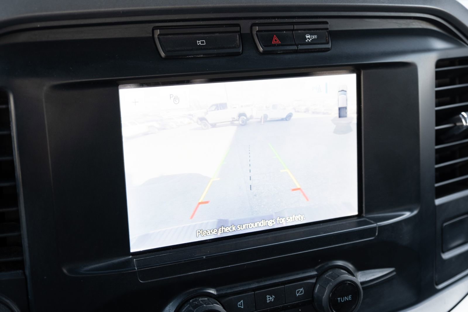Used 2023  Ford XLT image 4