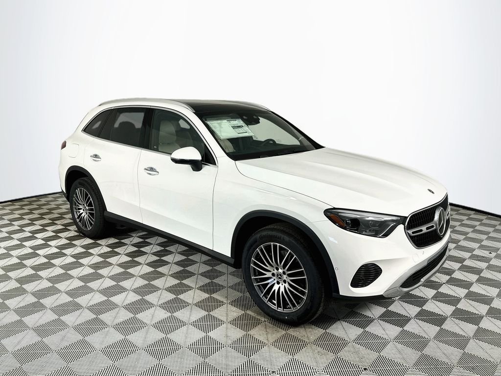 New 2026 Polar White Mercedes-Benz GLC 300 image 1