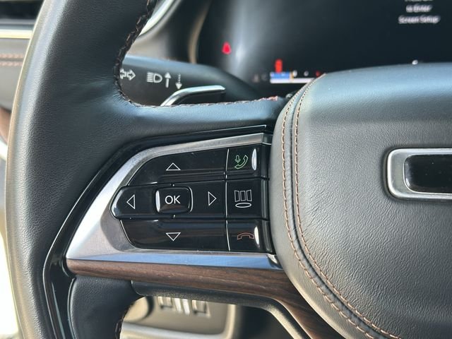 Used 2022 White Jeep Summit image 12