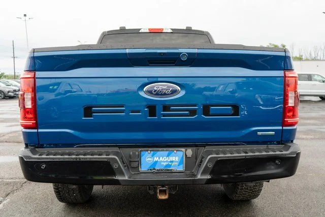 Used 2023 Blue Ford XLT image 7