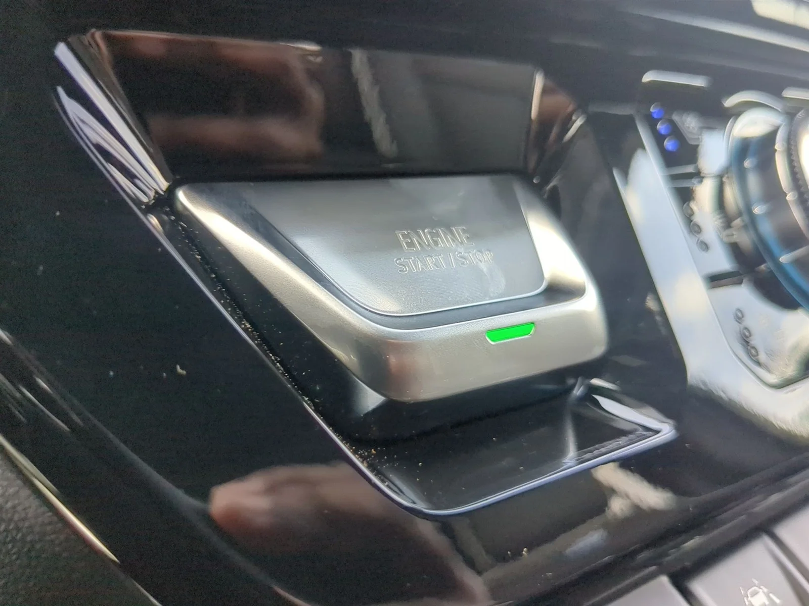 New 2026 Summit White GMC AT4X image 41