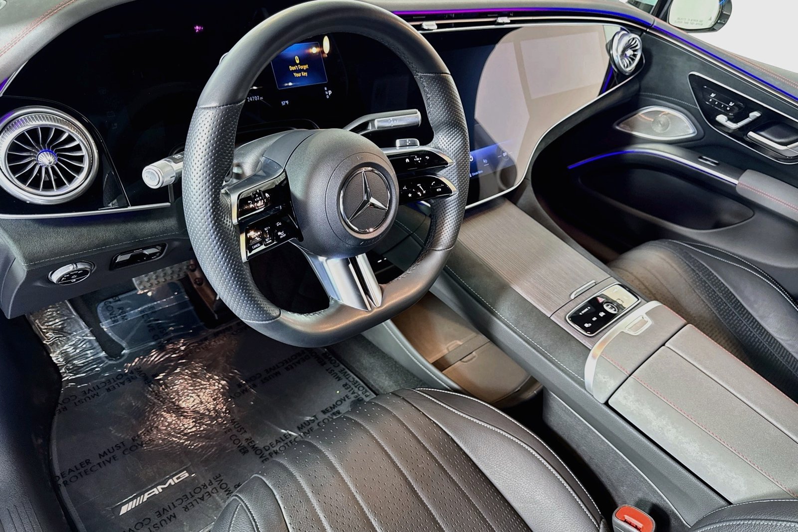Certified Used 2022 Cirrus Silver Metallic Mercedes-Benz EQS 580 image 9