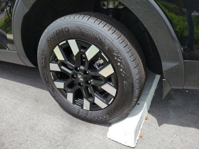 New 2026 Black Hyundai SEL FWD image 6
