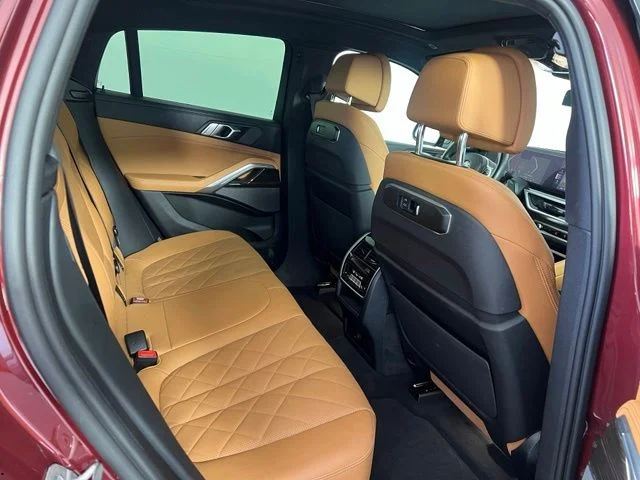 Used 2024 Red BMW xDrive40i image 45