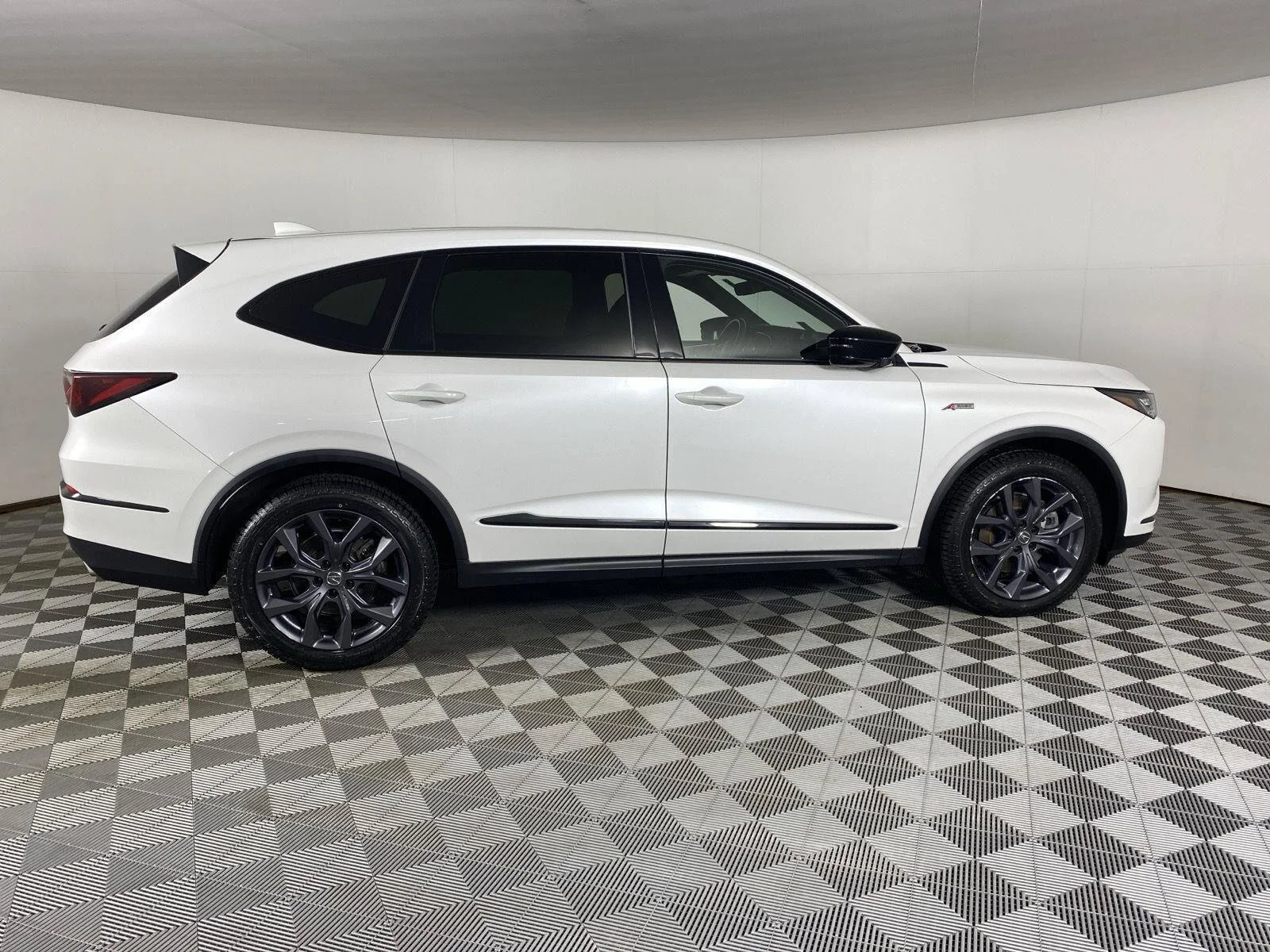 Used 2023 Platinum White Pearl Acura SH-AWD with A-Spec Package image 37