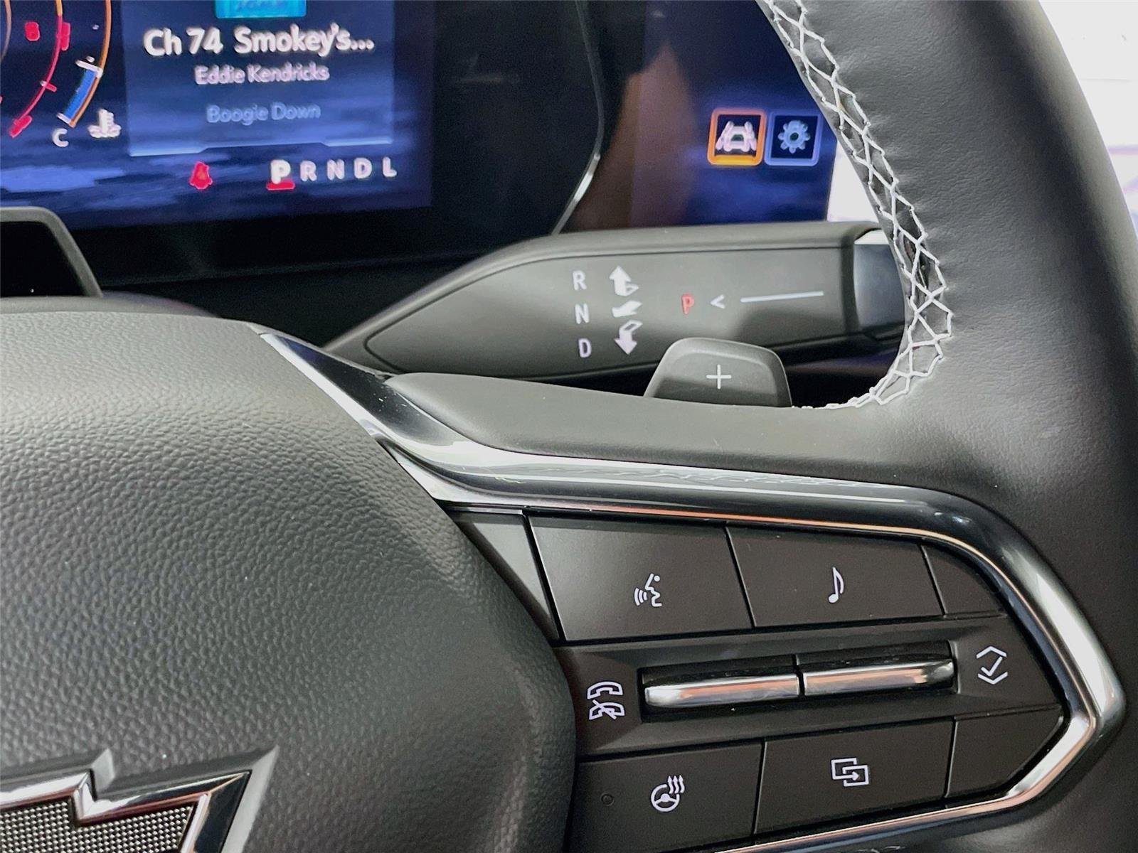 Used 2026 Mosaic Black Metallic Chevrolet AWD Z71 image 20