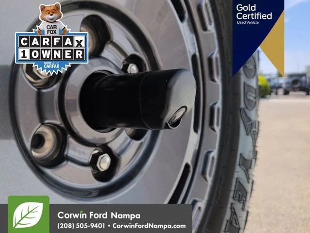 Used 2024 Black Ford Everglades image 31