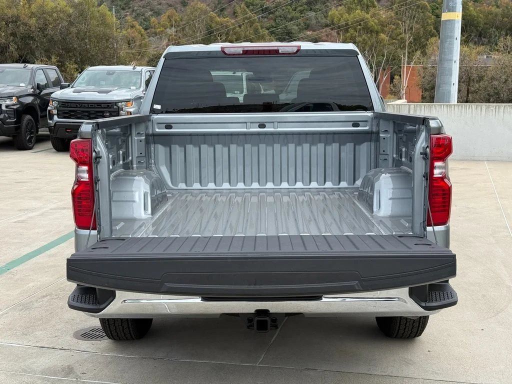 New 2026 Sterling Gray Metallic Chevrolet LT image 8
