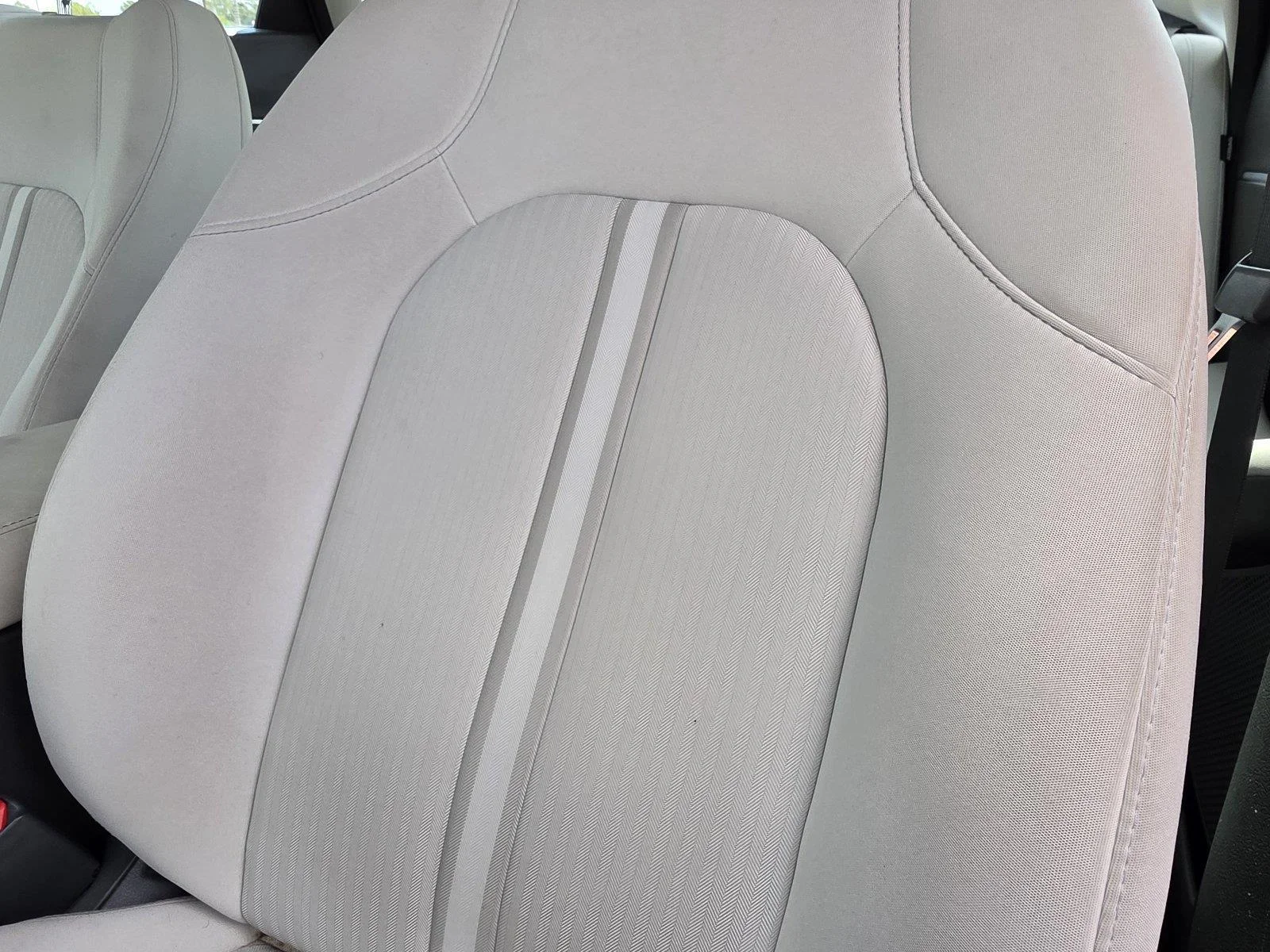 Used 2025 Abyss Black Hyundai SEL image 16