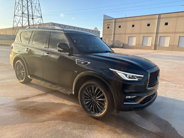 Used 2020 Black INFINITI LUXE image 3