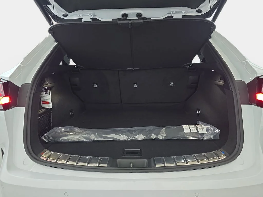 New 2026 Ultra White Lexus PREMIUM image 12