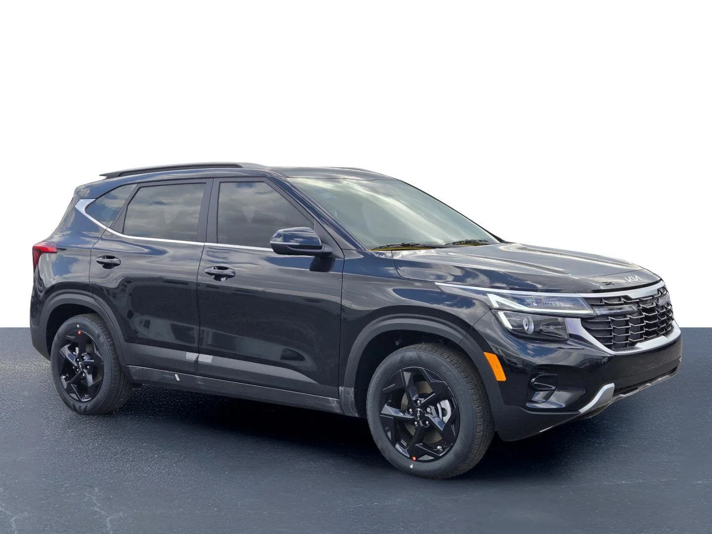 New 2026 Fusion Black Kia EX image 6