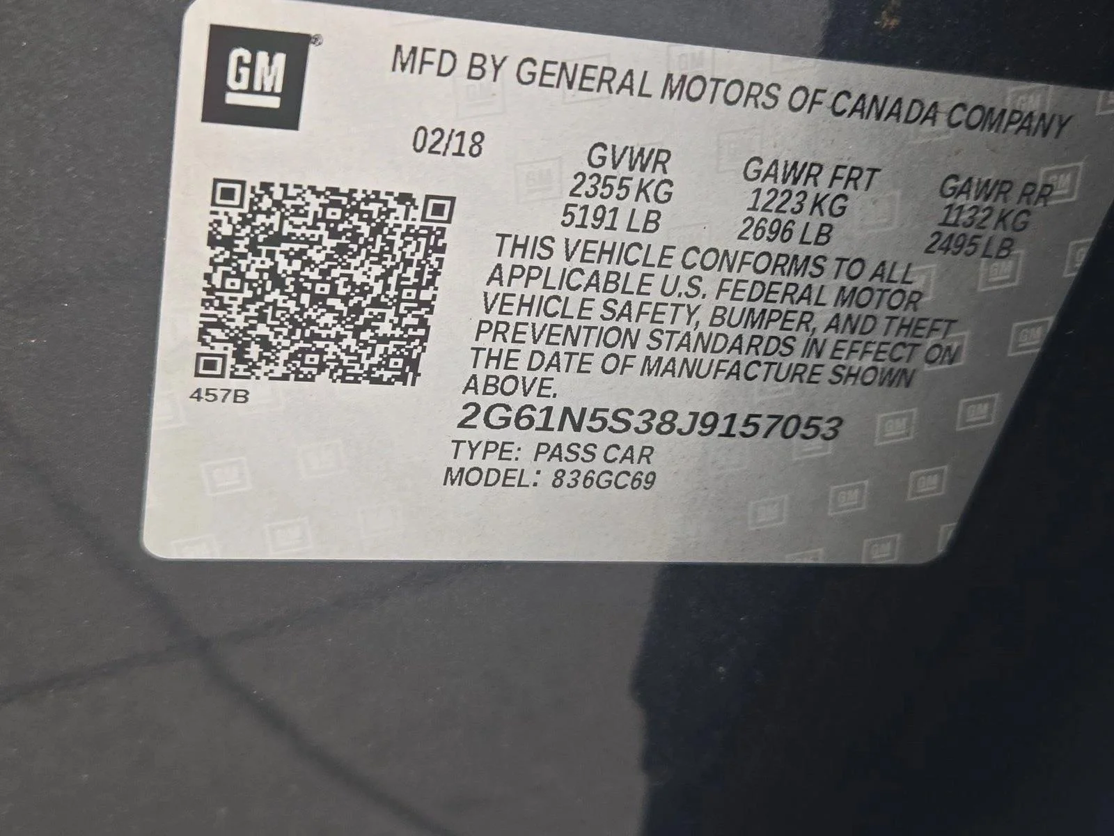 Used 2018 Stone Gray Metallic Cadillac Luxury image 15