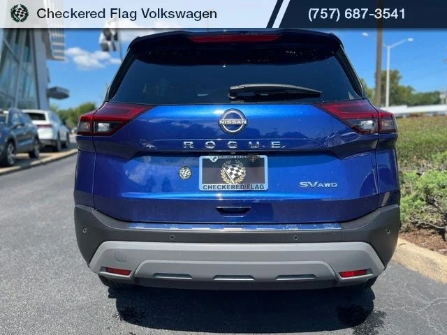 Used 2023 Caspian Blue Metallic Nissan SV image 11