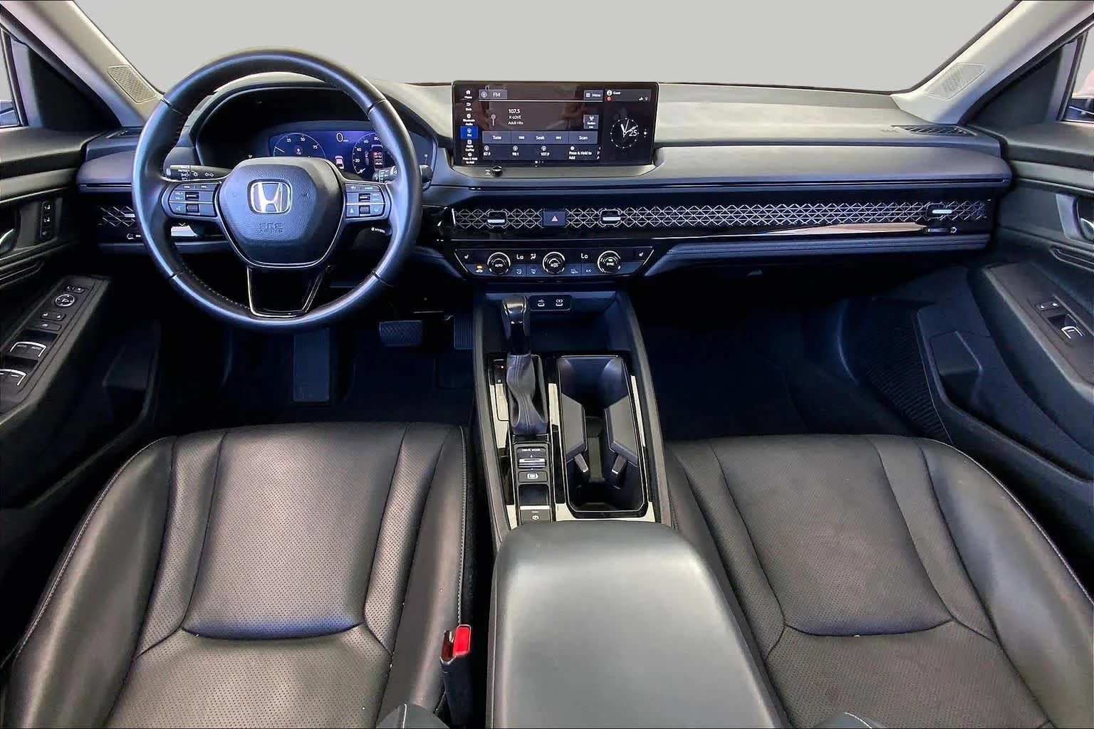 2023 Honda Accord Hybrid EX-L - Photo 16