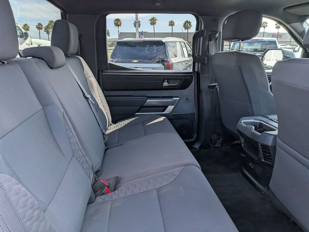 2025 Toyota Tundra SR5 - Photo 29