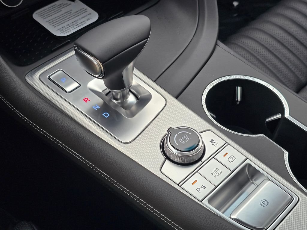 New 2026 White Genesis 2.5T PRESTIGE image 34