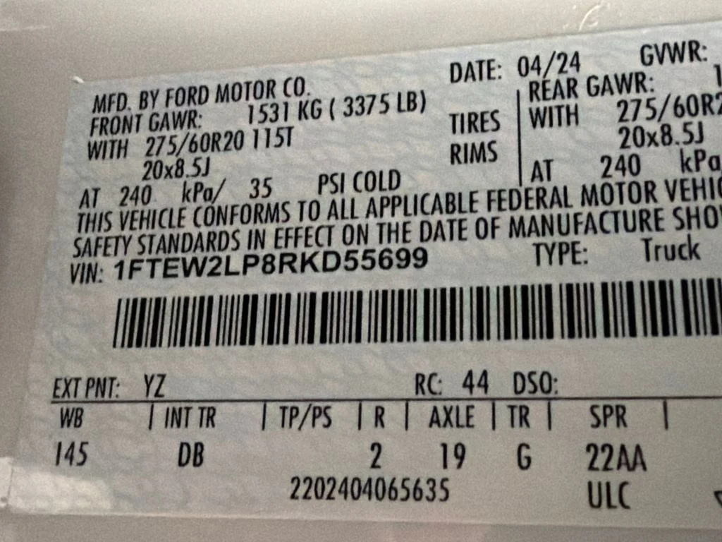 Used 2024 Oxford White Ford STX image 38