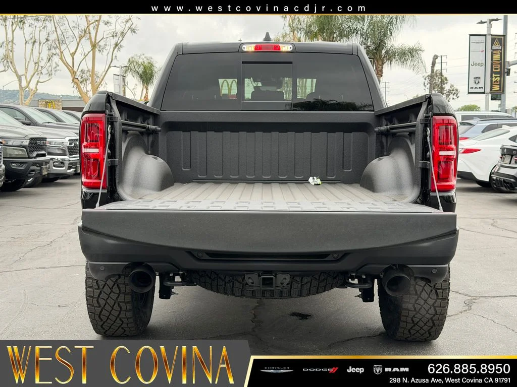 New 2026 Diamond Black Crystal Pearl-Coat Exterior Paint RAM RHO image 10