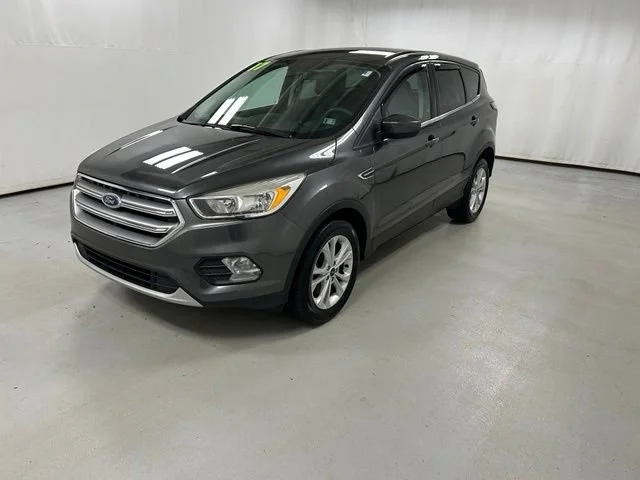Used 2017 Ford Escape SE with VIN 1FMCU9GD6HUC58988 for sale in New Castle, PA