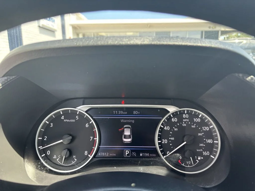 Used 2025 Gray Nissan SV image 10
