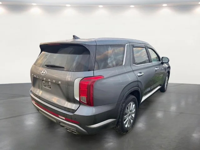 Used 2024 Gray Hyundai SEL image 14