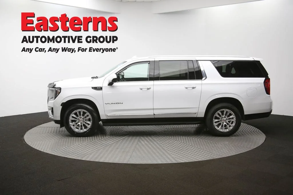 Used 2023 White GMC SLT image 64