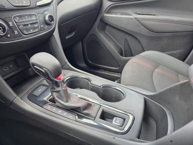 Used 2023 Summit White Chevrolet RS image 34