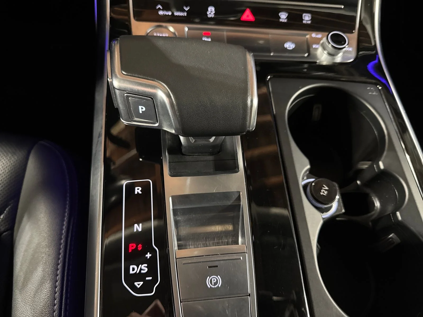 2020 Audi Q8 Prestige - Photo 20