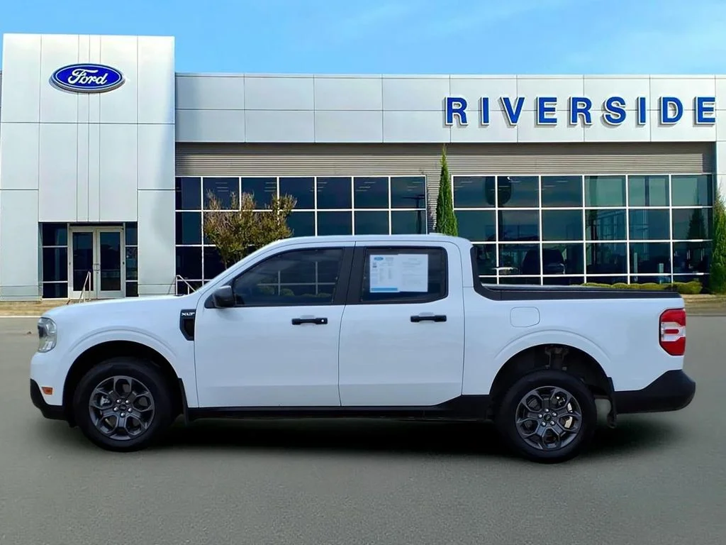 Used 2024 White Ford XLT image 4