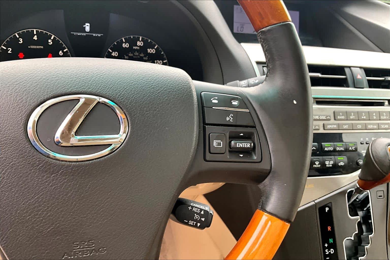 Used 2010 Starfire Pearl Lexus  image 21