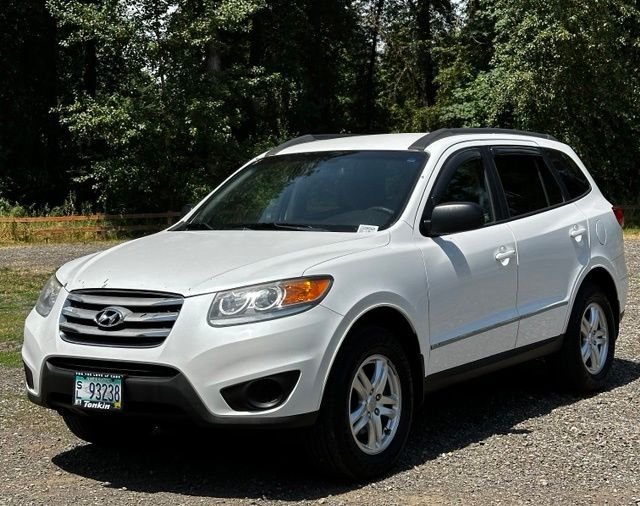 Used 2012 Frost White Hyundai GLS image 4