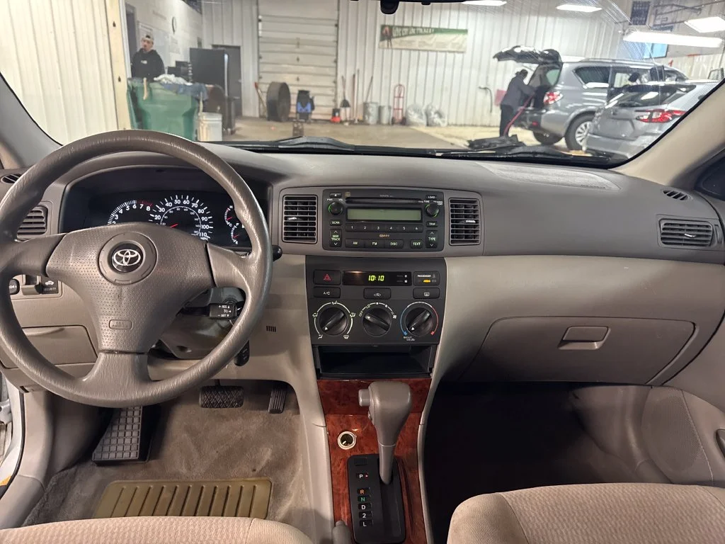 Used 2006  Toyota CE image 17