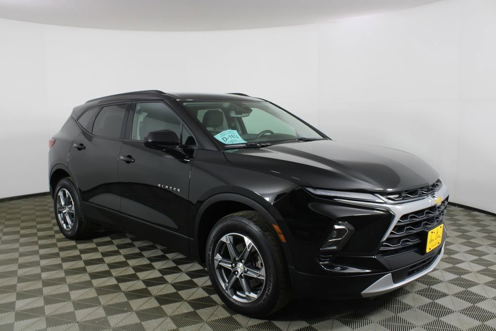 2024 Chevrolet Blazer 2.0T 2LT AWD's photo